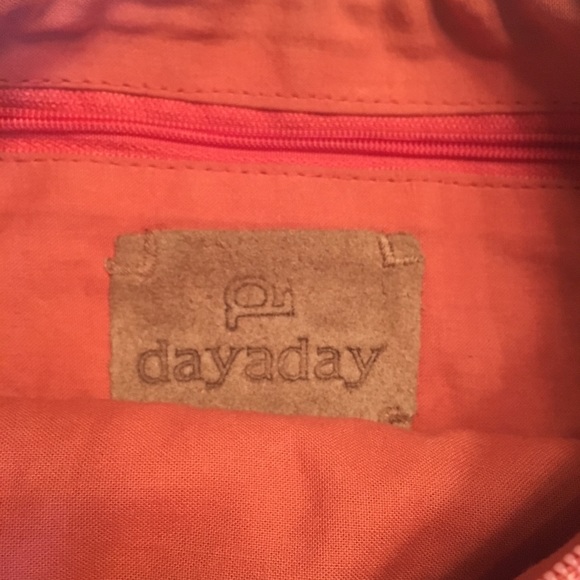 Dayaday Multi-Colored clutch - Picture 3 of 3